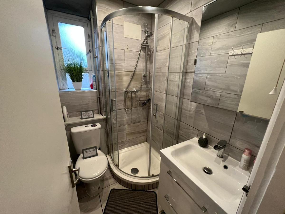 Holiday Properties Vauxhall Central Rooms Londres Exterior foto